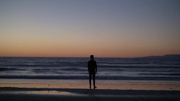 man looking at sunset bipolar disorder